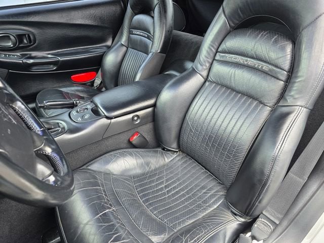 2004 Chevrolet Corvette NA