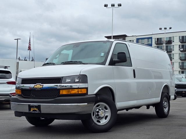 2026 Chevrolet Express Cargo 1WT