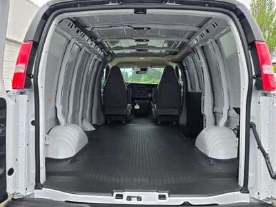 2026 Chevrolet Express Cargo 1WT