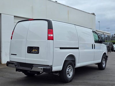 2026 Chevrolet Express Cargo 1WT
