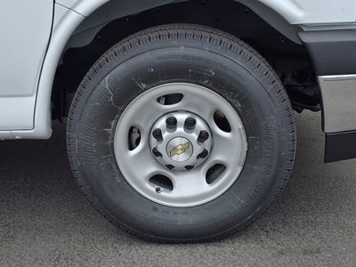 2026 Chevrolet Express Cargo 1WT