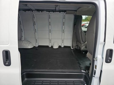 2025 Chevrolet Express Cargo 3500 WT