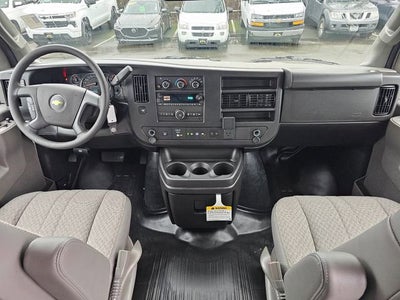 2025 Chevrolet Express Cargo 3500 WT