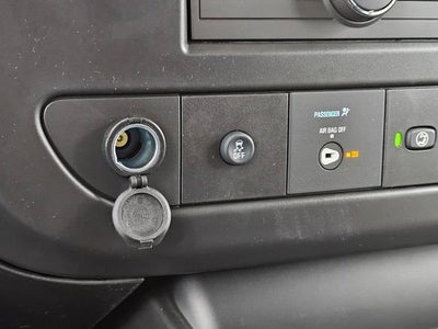 2025 Chevrolet Express Cargo 3500 WT