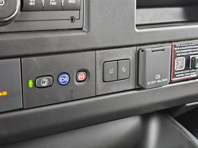 2025 Chevrolet Express Cargo 3500 WT