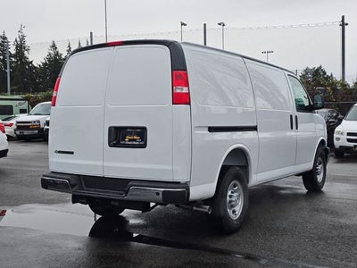 2025 Chevrolet Express Cargo 3500 WT