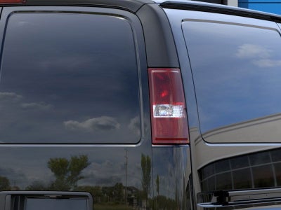 2025 Chevrolet Express Cargo 3500 WT