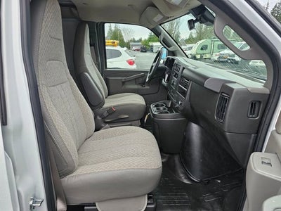 2025 Chevrolet Express Cargo 3500 WT