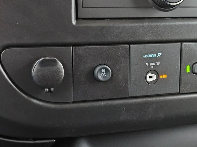 2025 Chevrolet Express Cargo 3500 WT