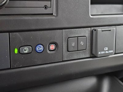 2025 Chevrolet Express Cargo 3500 WT