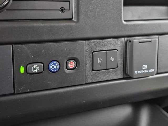 2025 Chevrolet Express Cargo 3500 WT