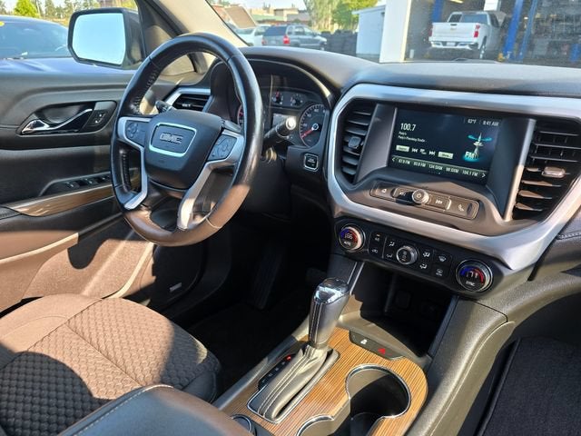 2019 GMC Acadia SLE