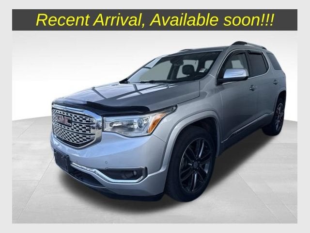 2017 GMC Acadia Denali AWD's photo