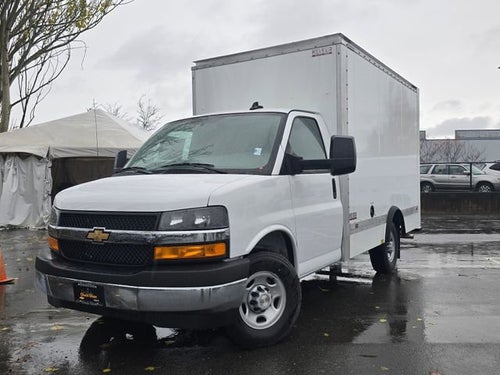 2024 Chevrolet Express Cutaway 3500 1WT
