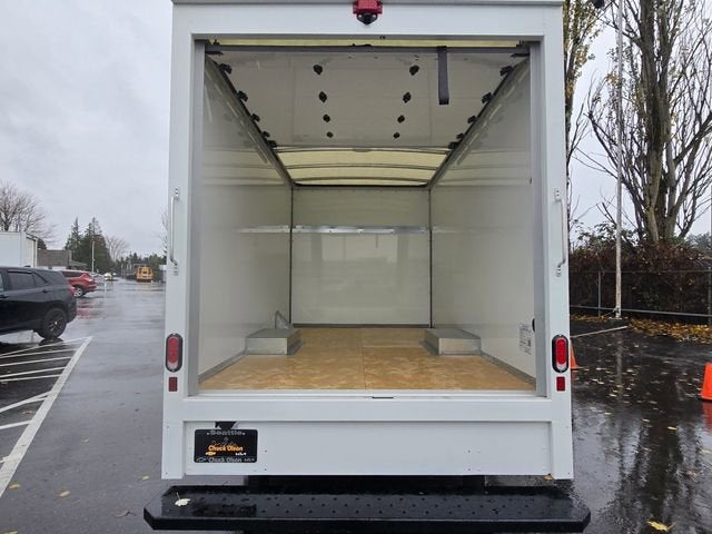 2024 Chevrolet Express Cutaway 3500 1WT