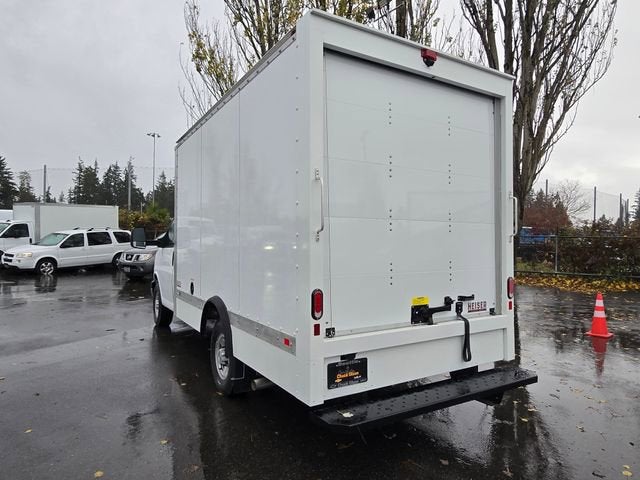 2024 Chevrolet Express Cutaway 3500 1WT