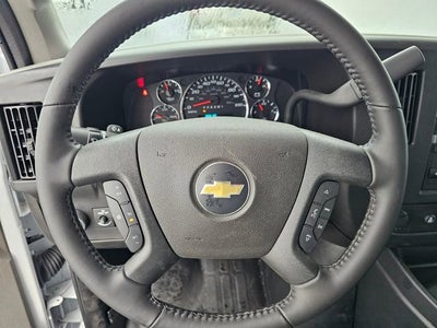 2023 Chevrolet Express Cutaway 3500 1WT