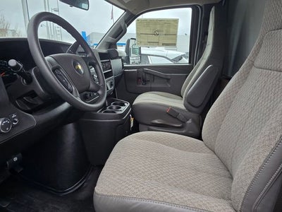 2024 Chevrolet Express Cutaway 3500 1WT