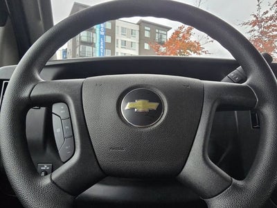 2024 Chevrolet Express Cutaway 3500 1WT