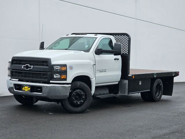 2023 Chevrolet Silverado 4500 HD Work Truck