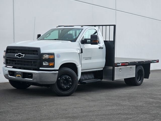 2023 Chevrolet Silverado 4500 HD Work Truck