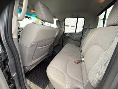 2017 Nissan Frontier SV V6