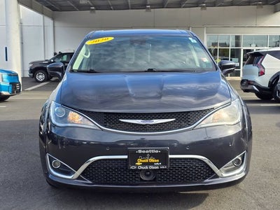2020 Chrysler Pacifica Touring