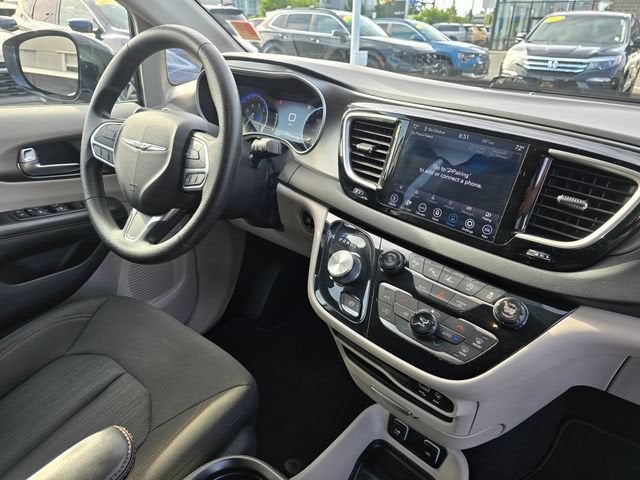 2020 Chrysler Pacifica Touring