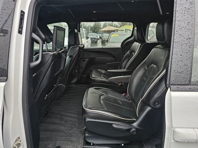 2020 Chrysler Pacifica Hybrid Limited