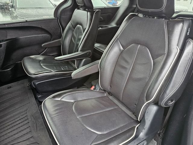 2020 Chrysler Pacifica Hybrid Limited