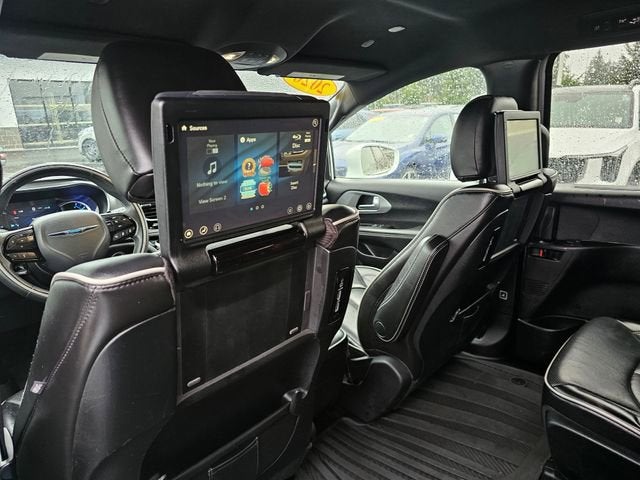 2020 Chrysler Pacifica Hybrid Limited