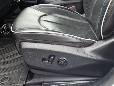 2020 Chrysler Pacifica Hybrid Limited