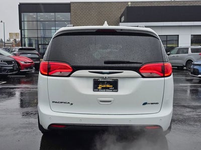 2020 Chrysler Pacifica Hybrid Limited