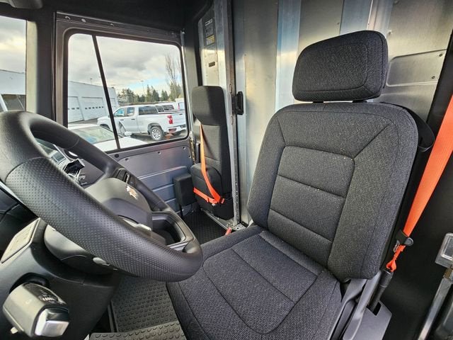 2025 Chevrolet BrightDrop 400 AWD 400