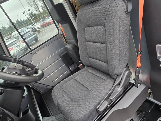 2025 Chevrolet BrightDrop 400 AWD 400