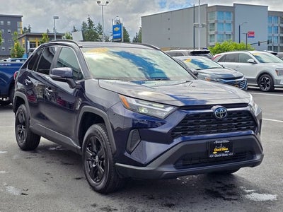 2023 Toyota RAV4 XLE