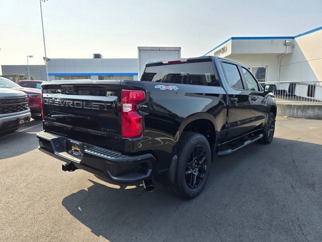 2025 Chevrolet Silverado 1500 Custom