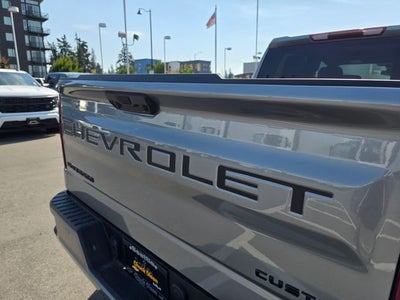 2025 Chevrolet Silverado 1500 Custom