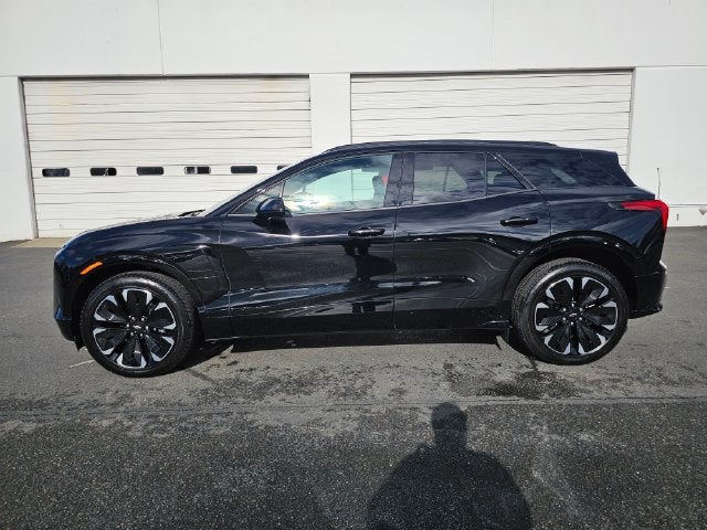 Used 2024 Chevrolet Blazer EV RS with VIN 3GNKDCRJ5RS228910 for sale in Shoreline, WA