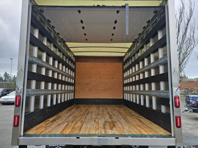 2025 Chevrolet Low Cab Forward 4500 NA