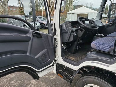 2025 Chevrolet Low Cab Forward 4500 NA