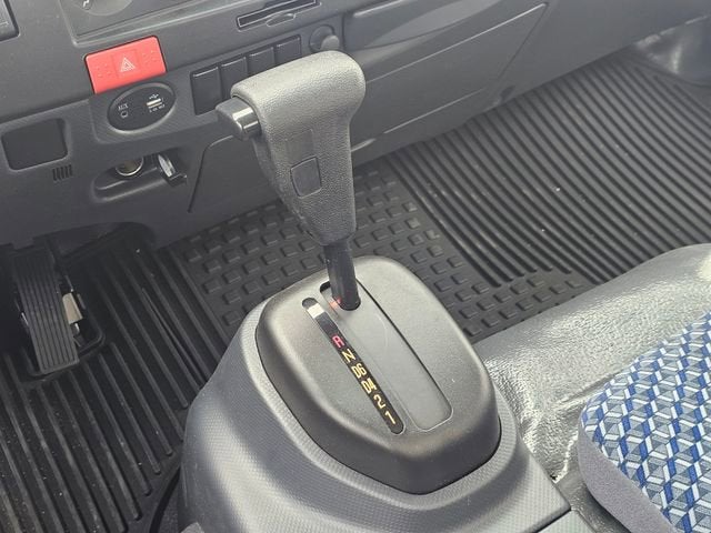 2024 Chevrolet Low Cab Forward 4500 NA