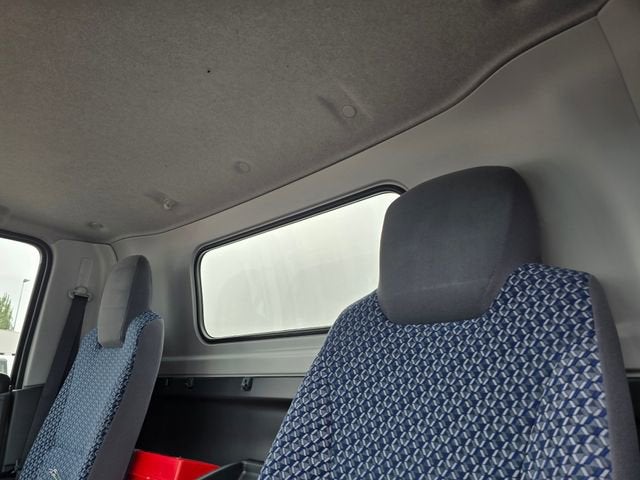 2025 Chevrolet Low Cab Forward 5500 XG NA