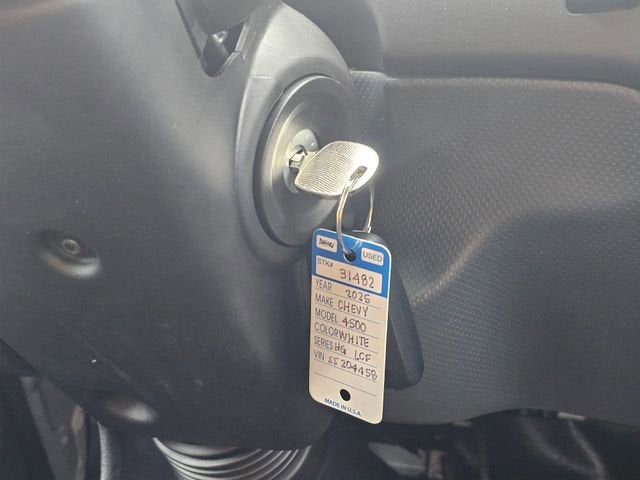 2025 Chevrolet Low Cab Forward 5500 XG NA