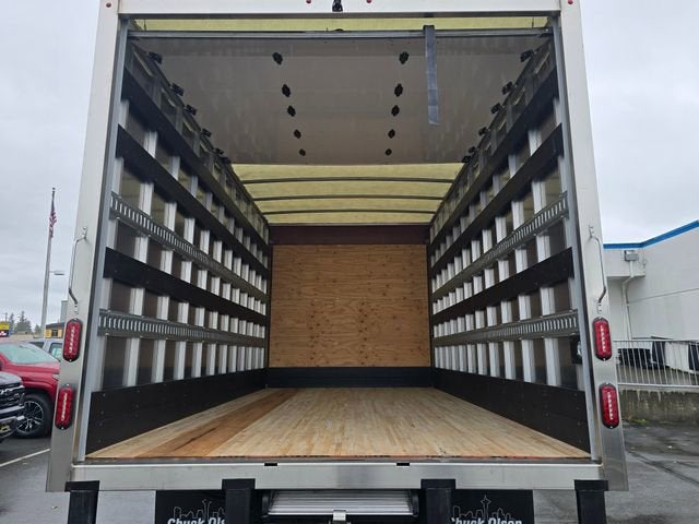 2025 Chevrolet Low Cab Forward 5500 XG NA