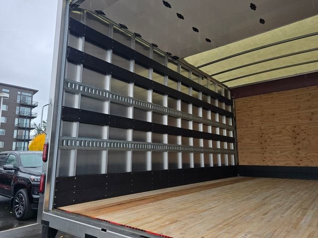 2025 Chevrolet Low Cab Forward 5500 XG NA