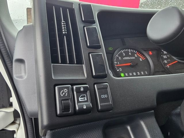 2025 Chevrolet Low Cab Forward 5500 XG NA