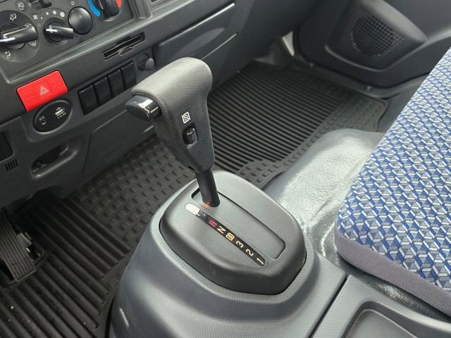 2025 Chevrolet Low Cab Forward 5500 XG NA