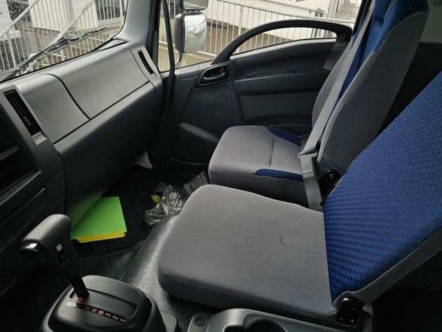 2025 Chevrolet Low Cab Forward 6500 XD NA