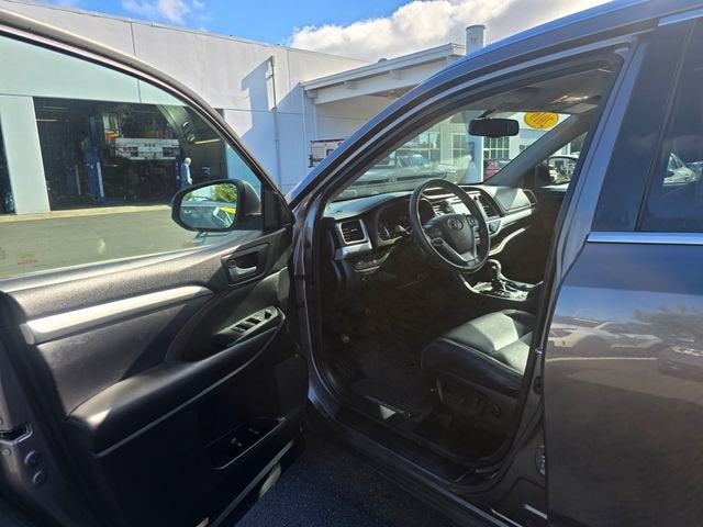 2016 Toyota Highlander XLE V6